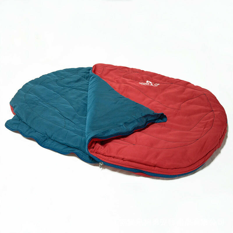 Woof & Co Dog Sleeping Bag - Perfect Comfort for Your Furry Friend.