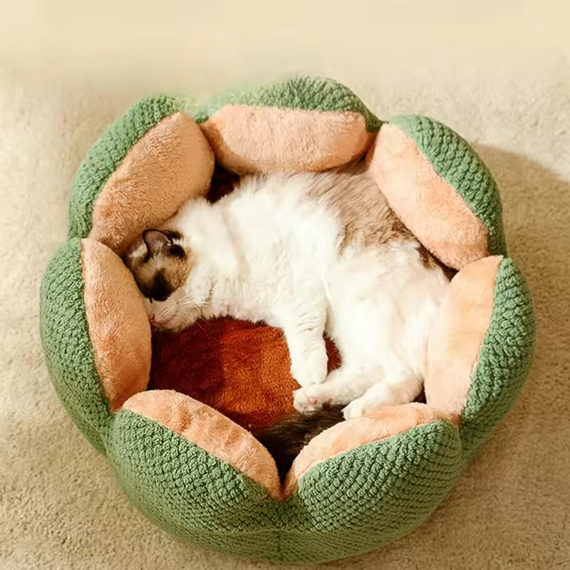 Plush Flower-Shaped Cat Bed with Raised Petal Sides