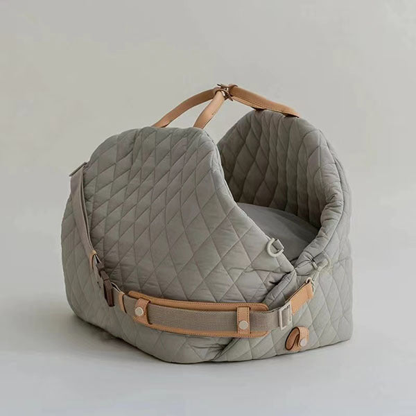 Deluxe Quilted Dog Car Seat and Carrier - Comfort and Style for Your Pet's Travel