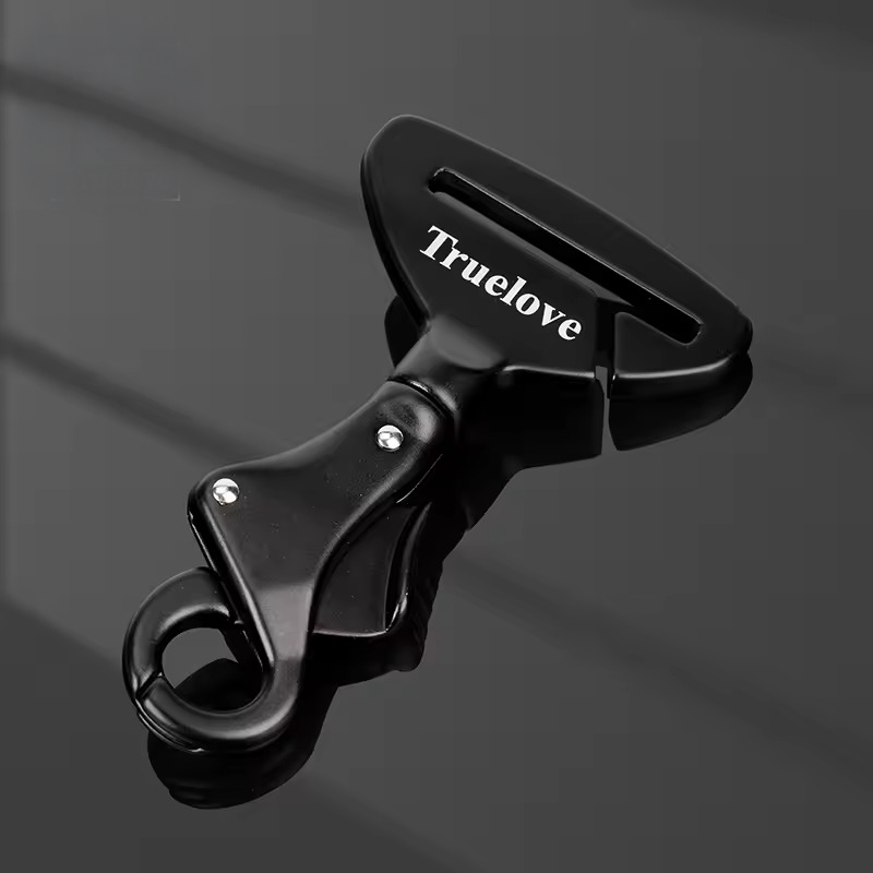 Truelove Dog Seatbelt Clip – Car Safety Buckle for Harness Attachment